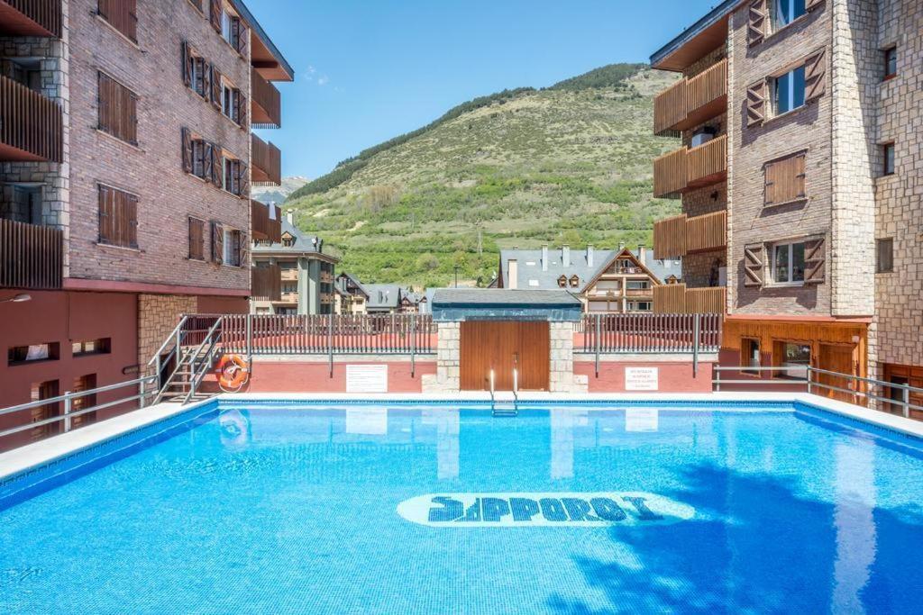 Apartamento Centro Вьелья Экстерьер фото